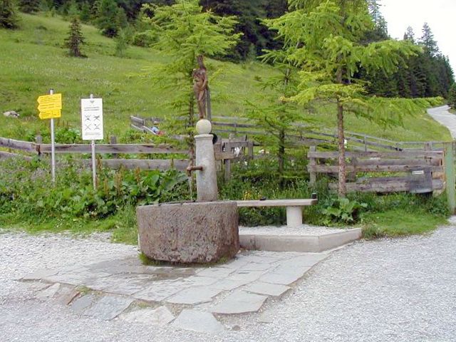 Marien Brunnen